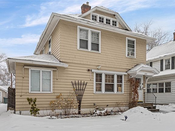 3rd image of 214 Harding Rd