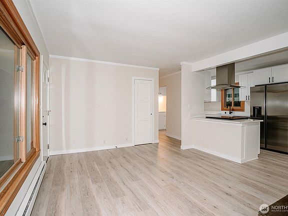 5th image of 5005 242nd Street SW