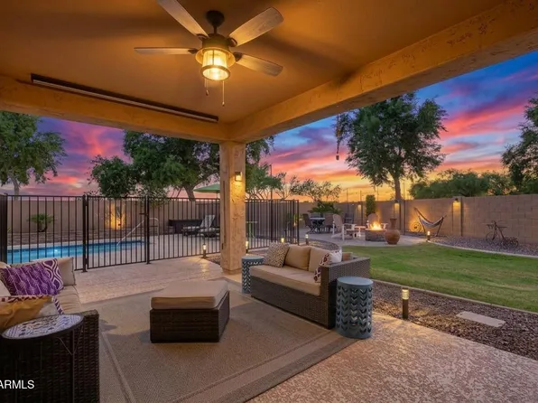 4610 S HASSETT Circle, Mesa, AZ 85212