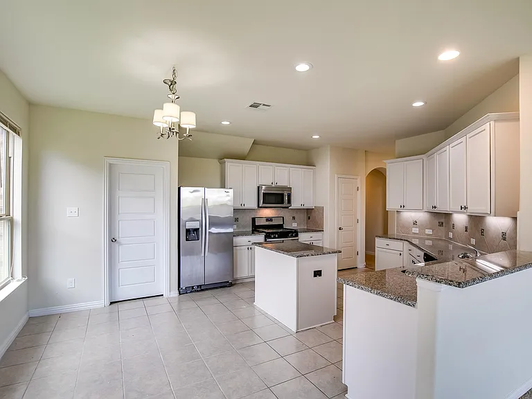 226 Hot Spring Valley — Photo 2