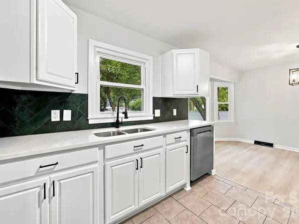 4100 Sudbury Rd, Charlotte, NC 28205