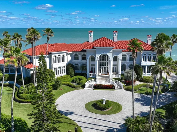 100 Seaway Ct, Vero Beach, FL 32963