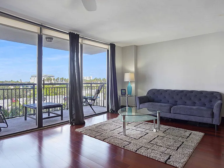 3031 N Ocean Blvd #501 — Photo 11