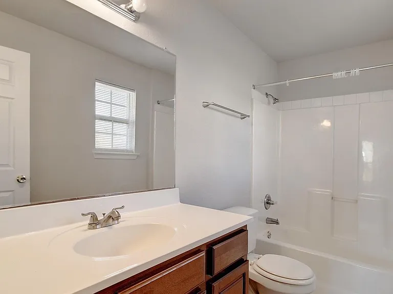 2206 Pennsylvania Ave #A — Photo 16