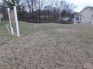 12007 Parker Estates Ct, Florissant, MO 63033