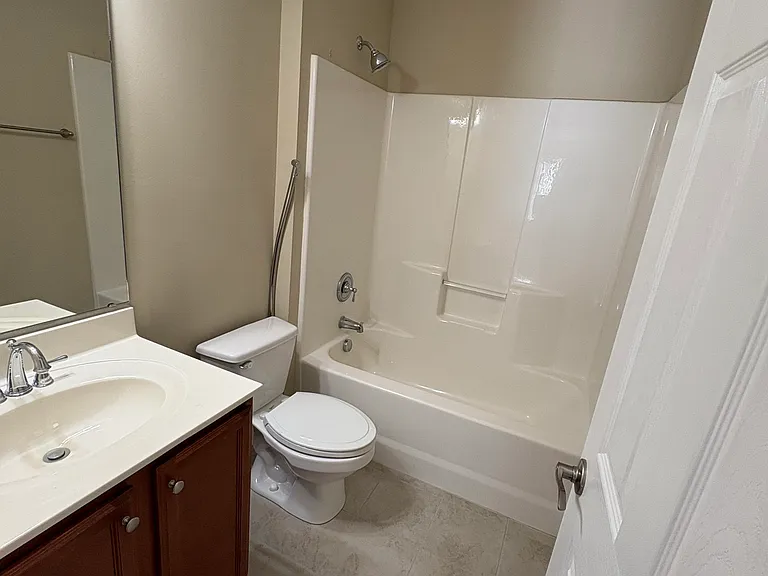 2311 Bentridge Ln — Photo 11