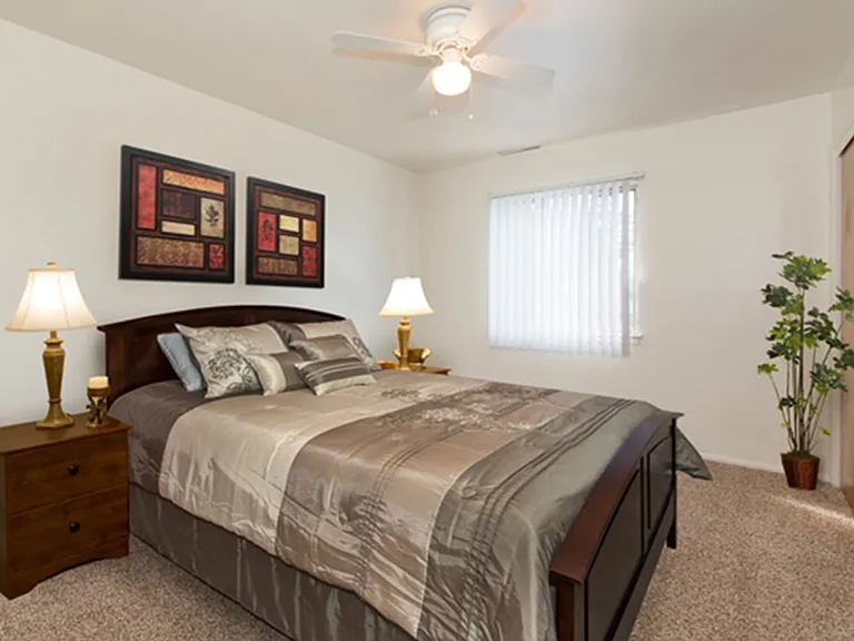2210 N Weber St — Photo 2