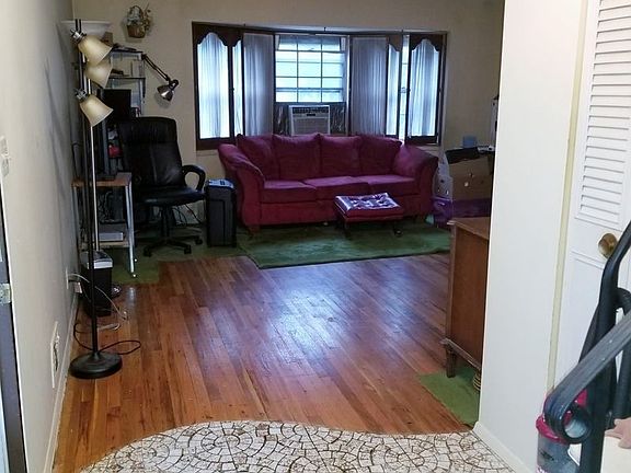 5th image of 14975 Weller Ln