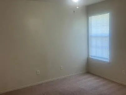 3605 Malibu Ln #D — Photo 7