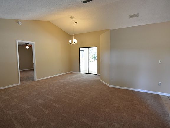 4th image of 5106 Sun Palm Dr