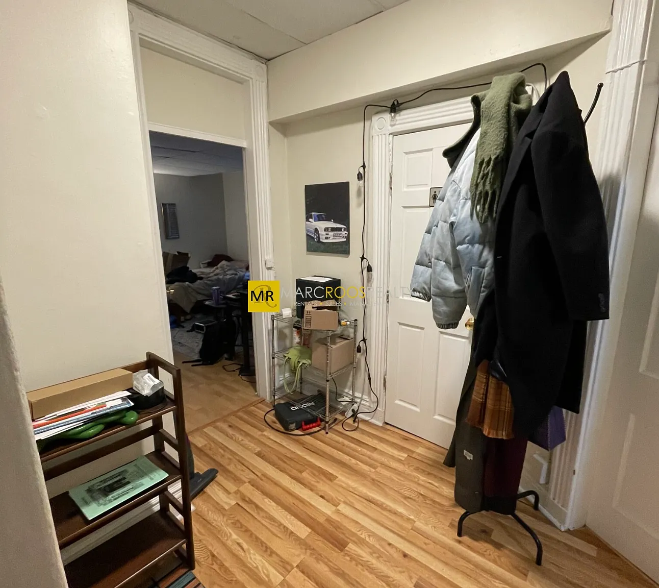 3 bed, 630 sqft, $3,800 — Photo 2