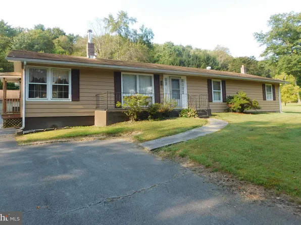 386 Hoffman Rd, Mc Clure, PA 17841