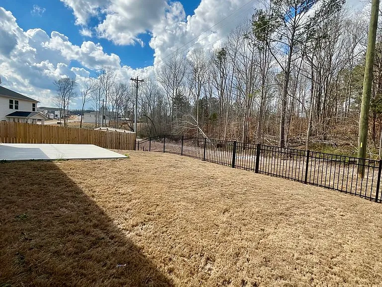 503 Yellowstone Trl — Photo 25