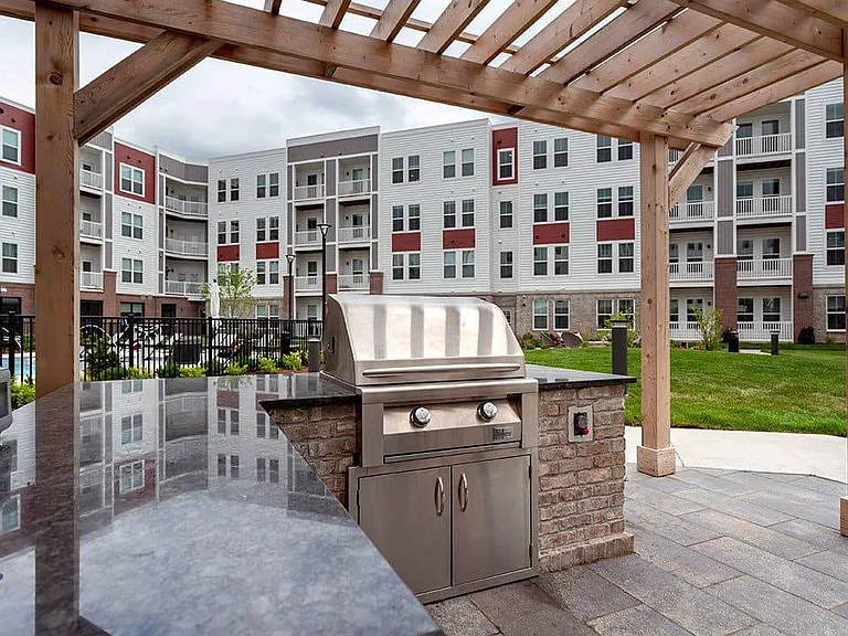 The View on Collins Apartments — Photo 39