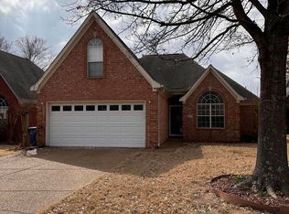 4597 Graham Lake Dr, Olive Branch, MS 38654
