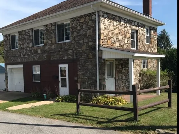 214 N Locust St, Ebensburg, PA 15931