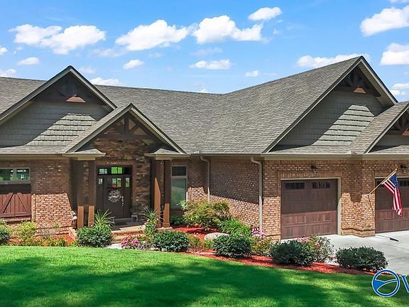 3rd image of 2269 White Elephant Rd