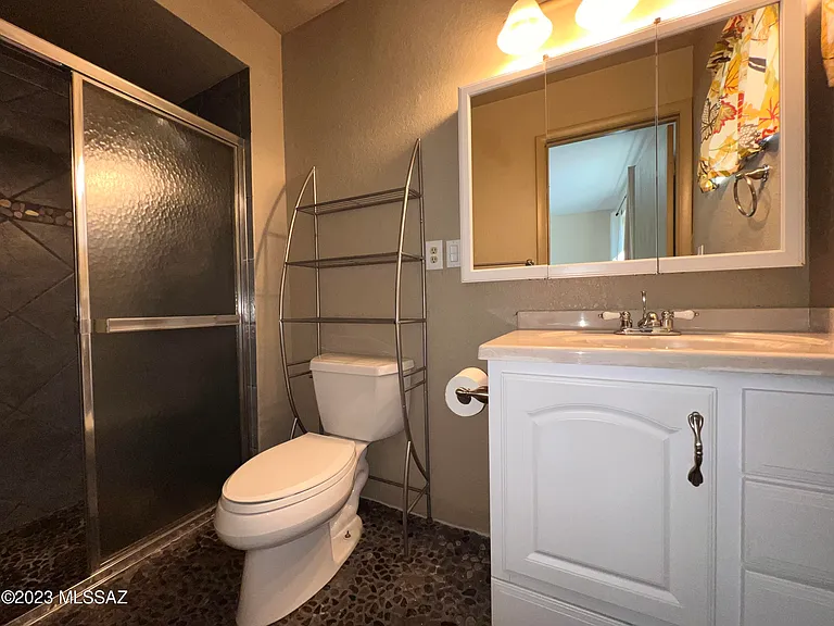 15925 N Capstan Ave — Photo 11