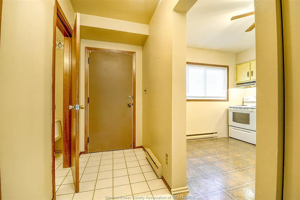 4 bed, 1.5 bath, $1,750 — Photo 4
