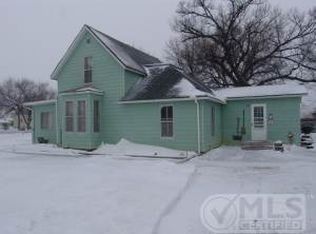 519 E 3rd St, Miller, SD 57362