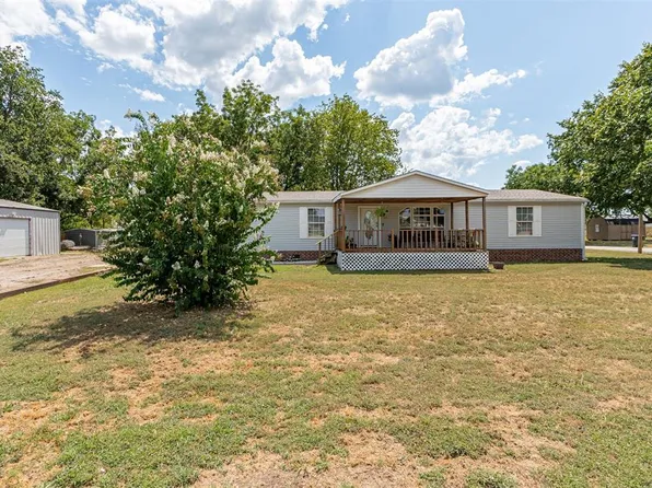 115 W 2nd St, Davenport, OK 74026