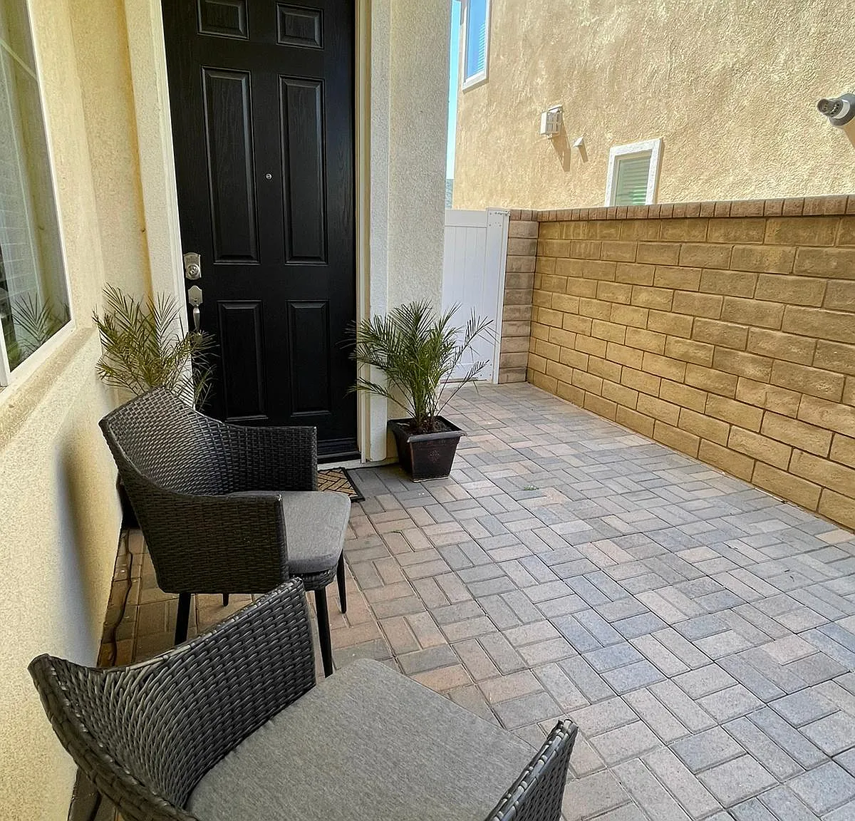 22530 Brightwood Pl — Photo 2