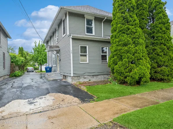 330 S Jackson St, Waukegan, IL 60085