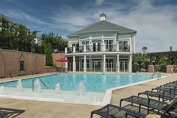 1st image of 15250 Colony Pl APT 402