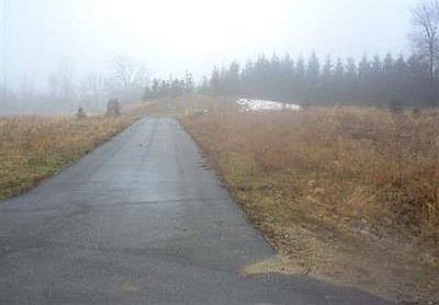 2nd image of 676 Pinewood Dr