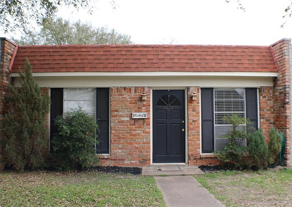 1st image of 1613 Welsh Ave