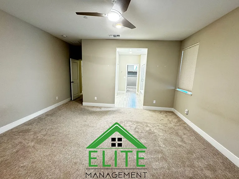 3004 Mulvaney Ave — Photo 25