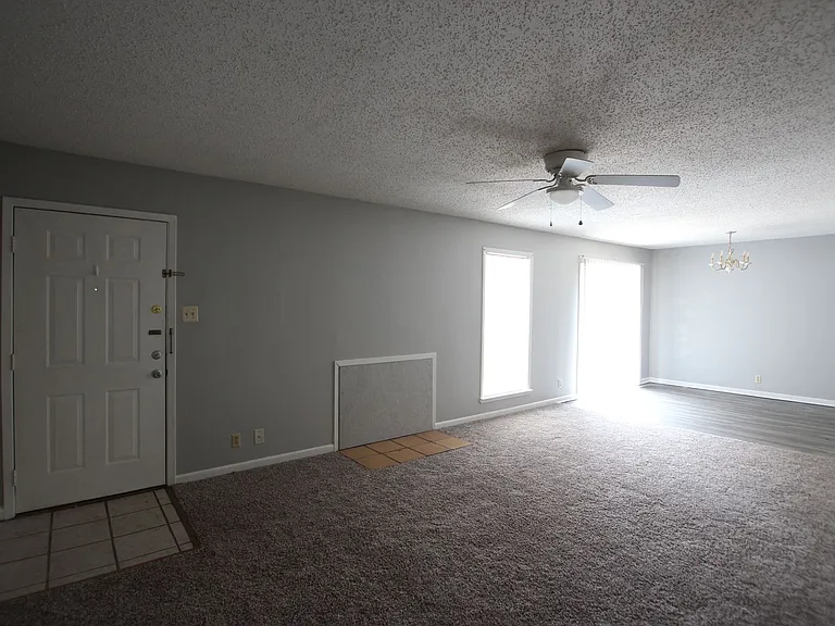 Wyndham Hill Apartments conveniently located in Southeast Tyler — Photo 3