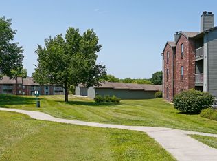 LionsHead Apartments, Omaha, NE 68154