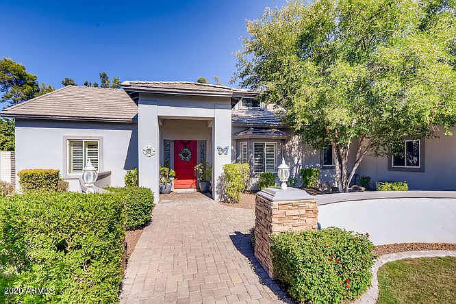 1st image of 757 W Moon Valley Dr