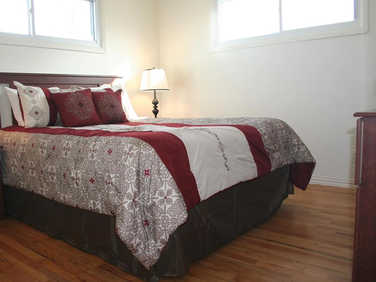 4 bed, 1600 sqft, $2,700 — Photo 4