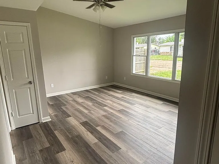 629 Jed Pl — Photo 6