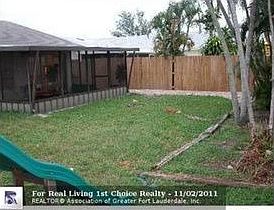 2nd image of 334 SW 34th Ave
