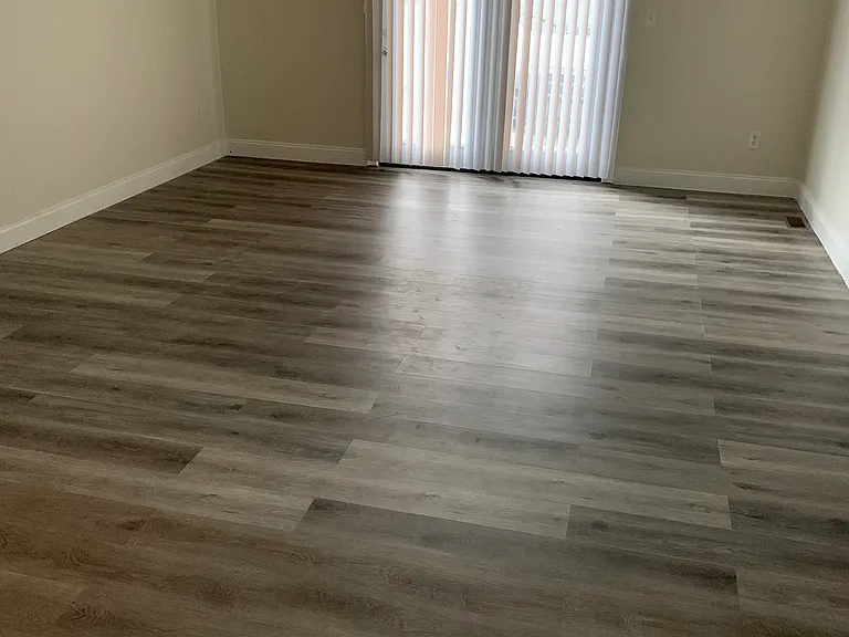 1022 Pine St — Photo 3