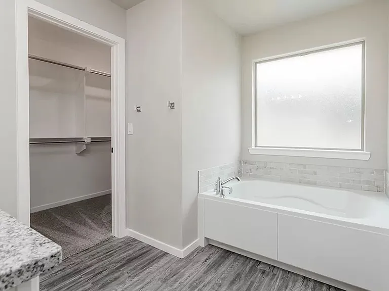 1912 Crescent Pl #1118 — Photo 15