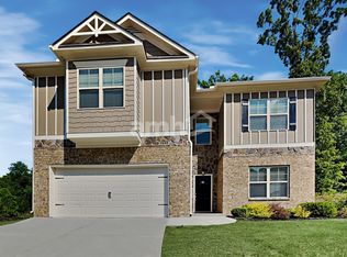 1225 Grayson Oaks Dr, Lawrenceville, GA 30045