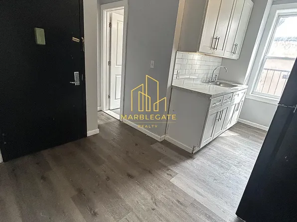 144 Clendenny Avenue image 1 of 8
