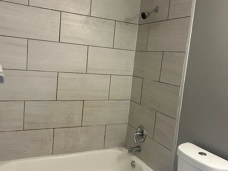 2713 Evans Mill Dr — Photo 11