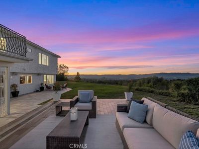 4400 Chaumont Rd, Woodland Hills, CA, 91364
