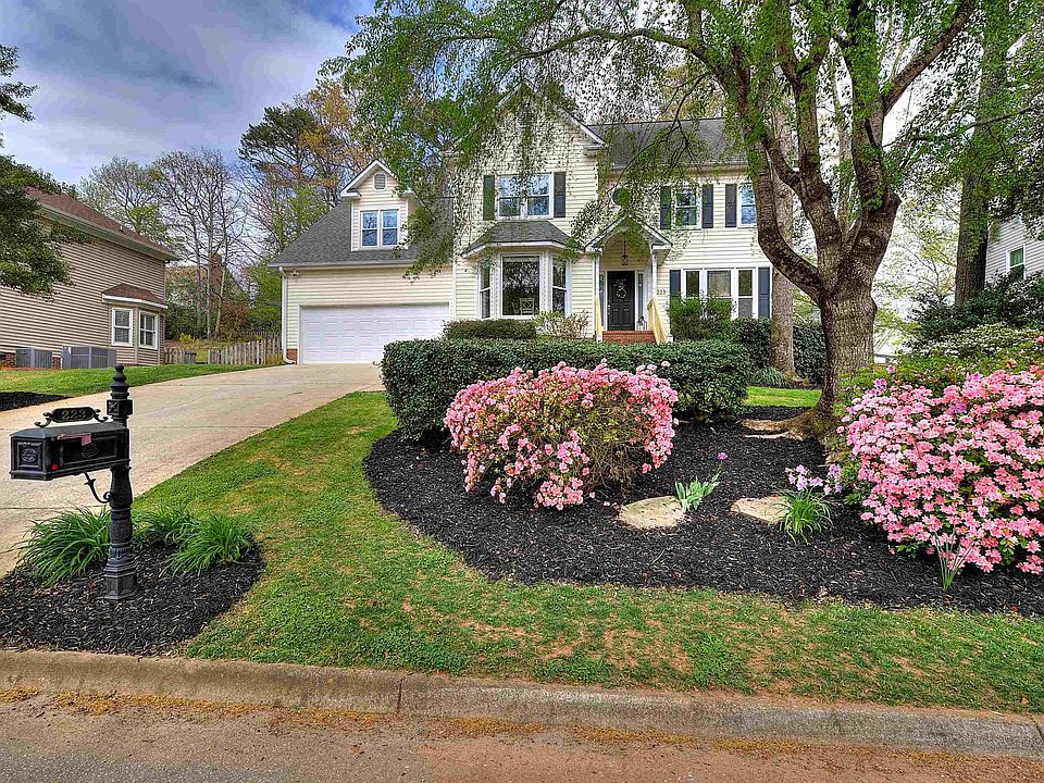 1st image of 223 Rock Rd