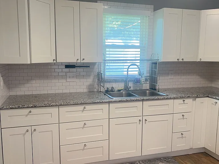 104 Varsity Cir — Photo 9