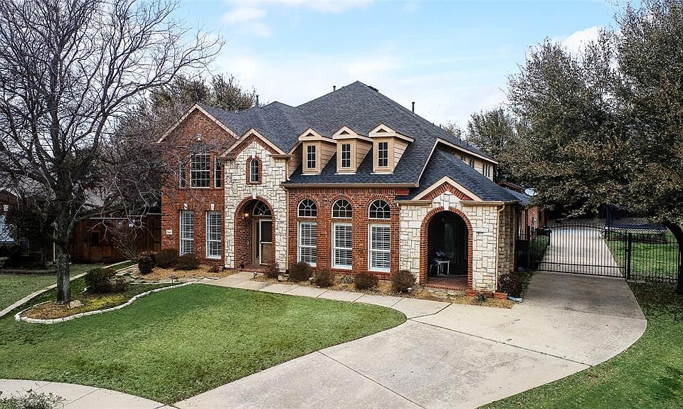1st image of 7048 Pensacola Dr