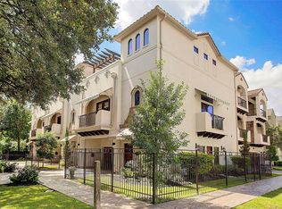 627 Fowler St, Houston, TX 77007