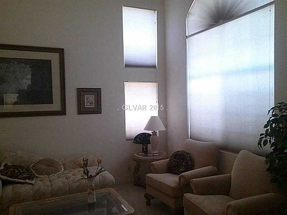 4th image of 2507 Mango Bay Ave