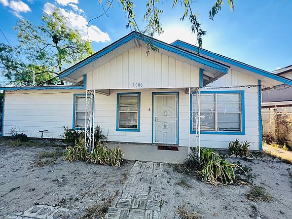 2nd image of 1006 Kifuri St
