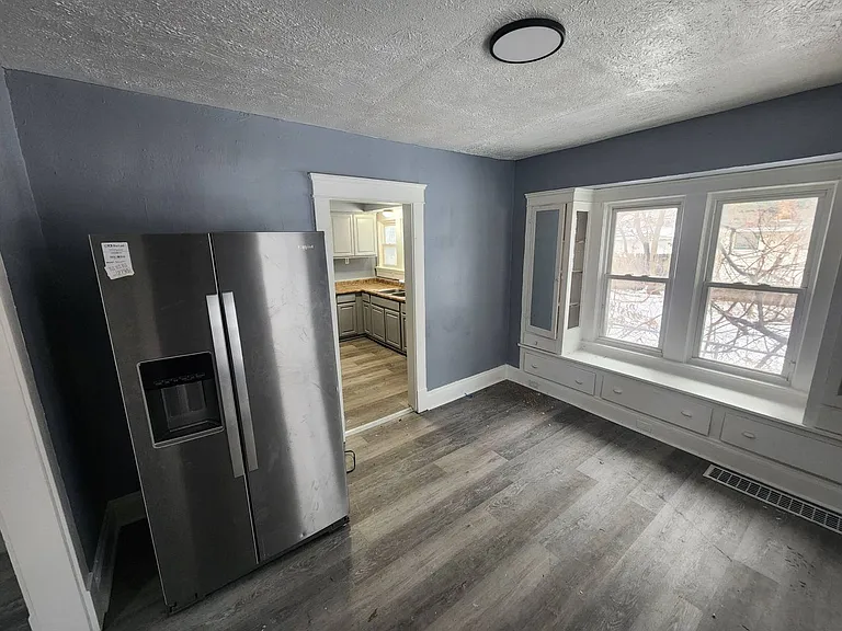 1140 E 144th St — Photo 25